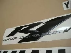 Yamaha R1 2006 custom carbon black logo graphics
