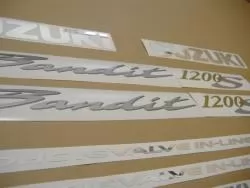Suzuki 1200S 2002 dark blue labels graphics
