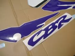 Honda CBR 919RR 1998 SC33 red logo graphics