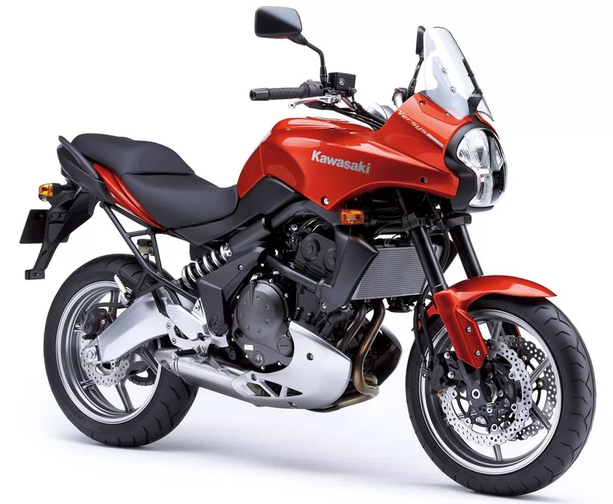 Kawasaki KLE650 2007 Versys red stickers